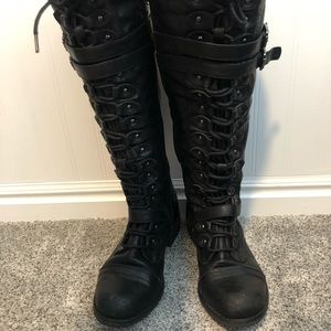 Lace up boots